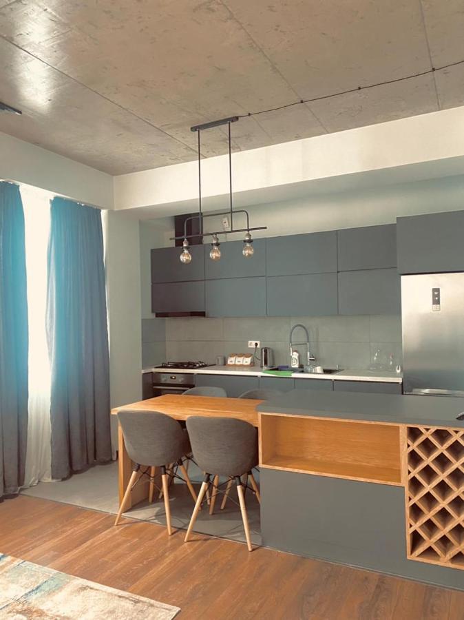 Apartment Sixteen Tbilisi Buitenkant foto