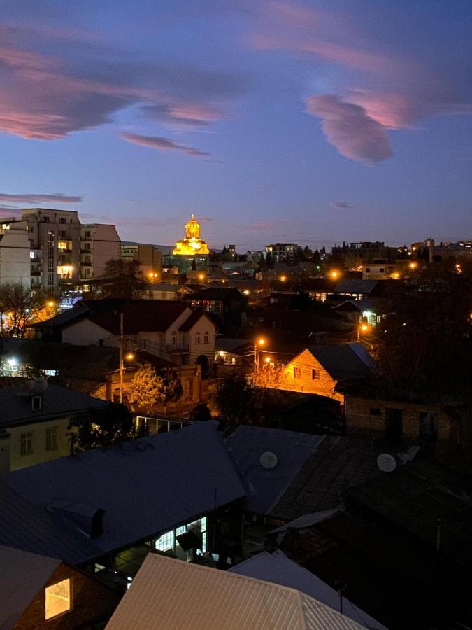 Apartment Sixteen Tbilisi Buitenkant foto