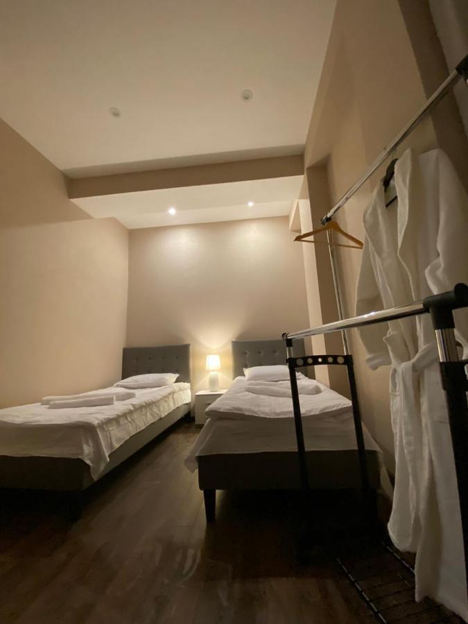 Apartment Sixteen Tbilisi Buitenkant foto