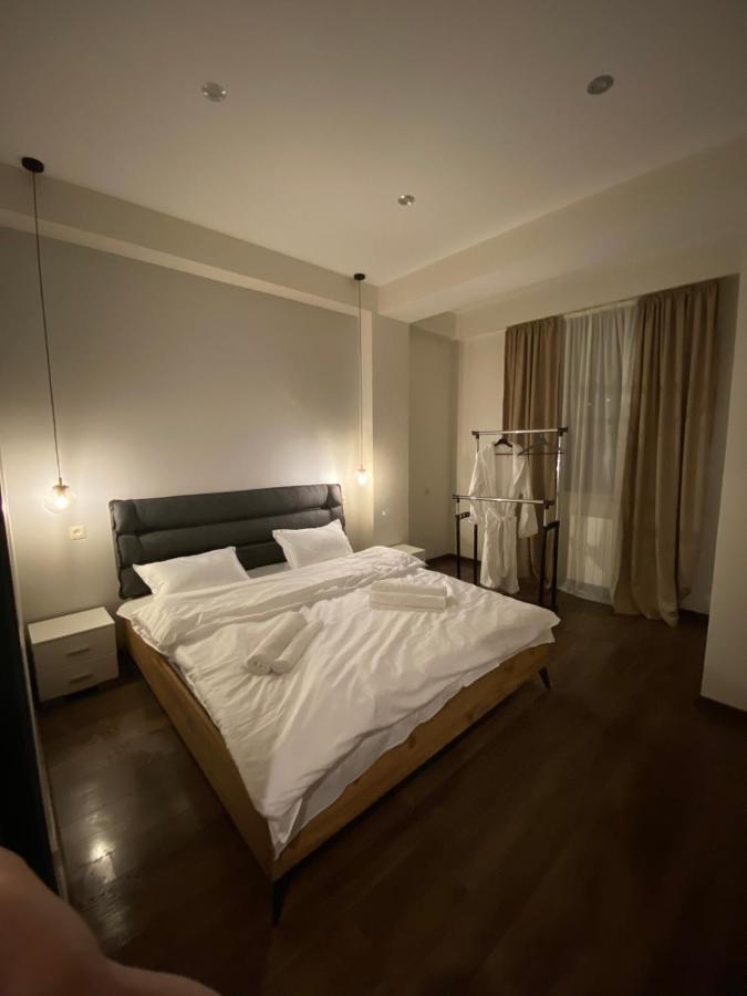 Apartment Sixteen Tbilisi Buitenkant foto