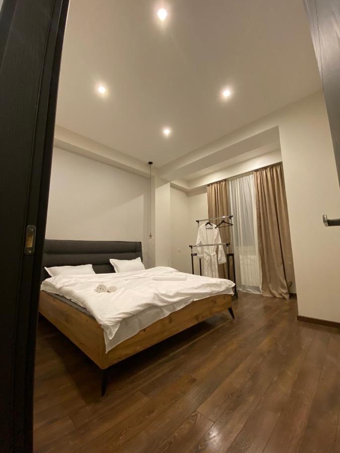 Apartment Sixteen Tbilisi Buitenkant foto
