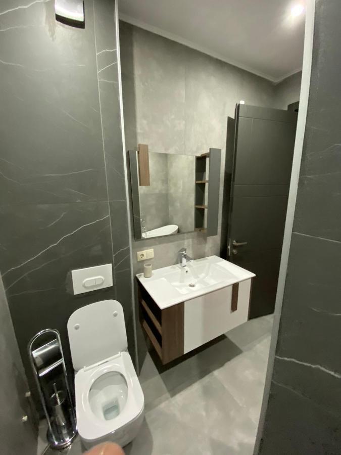 Apartment Sixteen Tbilisi Buitenkant foto