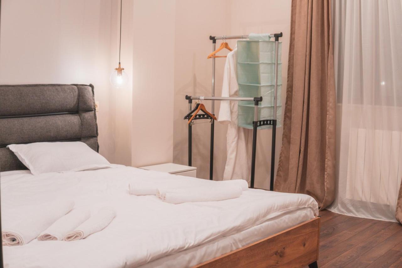 Apartment Sixteen Tbilisi Buitenkant foto