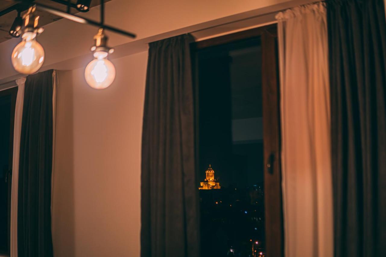 Apartment Sixteen Tbilisi Buitenkant foto