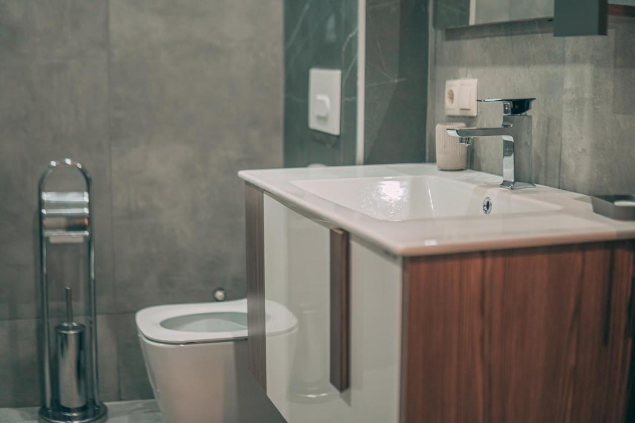 Apartment Sixteen Tbilisi Buitenkant foto