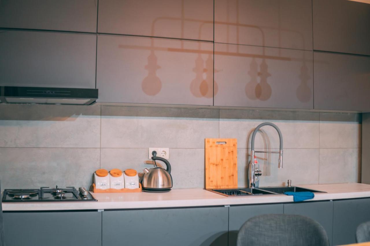 Apartment Sixteen Tbilisi Buitenkant foto